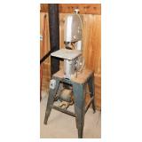 Vintage Powr-Kraft Montgomery Ward band saw on