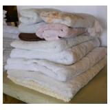 5 bath towels - 5 hand towels