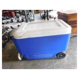 Igloo 38 qt. Wheelie Cool rolling ice chest cooler