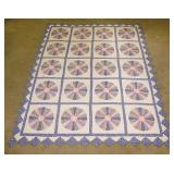 Vintage hand stitched Dresden Plate quilt,