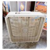 Lakewood box fan in box, works