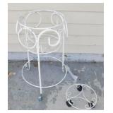 Metal plant stand - Rolling planter base