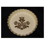 Pfaltzgraff Village 9" quiche dish - Corelle