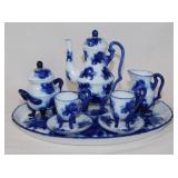 Flow blue style small tea set w/ tray -