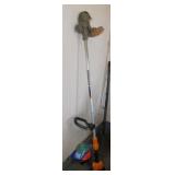 Worx cordless weed trimmer w/ battery & charger -