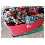 50 gal Sterilite storage tote w/ lid of Christmas