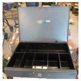 Steelmaster metal money box, no key -