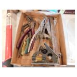 Vise grips - Pliers - Side cuts - Metal square -