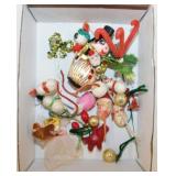 Vintage pipe cleaner Christmas Santa Claus,