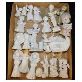 Vintage ceramic Christmas kissing angels