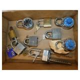 10 padlocks - Key locks w/ keys - 4 combination