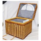 Lined wicker picnic basket w/ plastic dinnerware