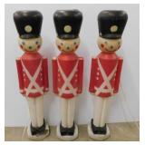 3 Toy Soldiers blow molds