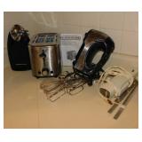Black & Decker stainless toaster w/ manual -