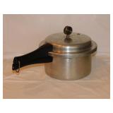 Mirro-Matic 4 qt. pressure cooker