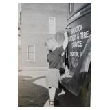 Vintage B&W photos - Souvenir postcards