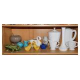 Frog planter - Vintage duckling figurines marked
