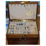 Mid Century Rosalco musical jewelry box & contents