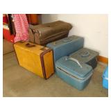 1940's suitcase - Vintage garment suitcase -