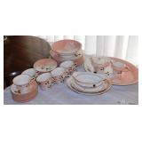 1940's Syracuse Old Ivory dinnerware:
