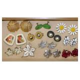 11 pair Mid Century clip-on & screwback earrings: