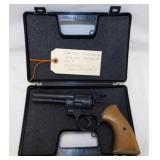 Bruni ME 38-P Magnum Italy 8mm blank pistol in