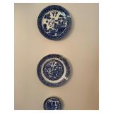 6pc Willow Ware Fine China, Wall-Hanging