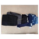 2 Pair of Ladies Jeans, Navy/White Size 14 Chicos