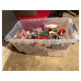 Sterilite Large Portable Tote on Wheels and