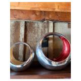 2pc Silver Crescent Shaped Decor