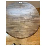 Carolina Crossing Round Casual Dining Table,