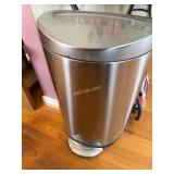 Stainless Steel ï¿½Simplehumanï¿½ Wastebasket