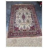 6.5ï¿½ x 4.5ï¿½ Red/ Cream Oriental Rug