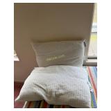 Pair of Beauty Rest Pillows, Pair of (New) Ralph