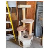 Beige 4-Tier Cat Tower by Armarkat