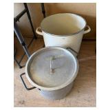 1 Stock, 1 Cook Pot with Stainless Steel Insert