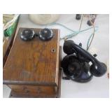 1910 Telephone w Oak Box