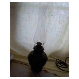B & H oil lamp