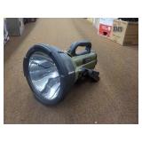 Cyclops 18mi. Candlepower light NO Cord