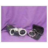 S & W hand cuffs & other no keys
