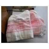 Vintage table clovers