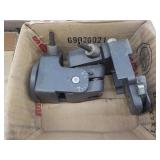 Fan Cier level clamp