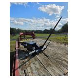 HYDRAULIC TRUCK BED MOUNT BALE SPEAR (WORKS)