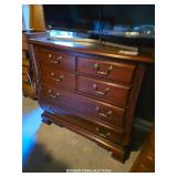 SMALL DRESSER