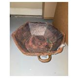 METAL TRAYS