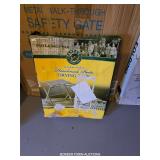 NIB REGALO STEP/ DRYING RACK