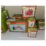 LIKE NEW GRINCH CHRISTMAS D?COR