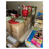 SET OF FOUR NEW OWL PITCHERS AND PLATES