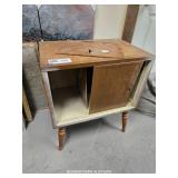 TABLE AND WALL ART D?COR
