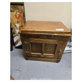 SWIVEL TOP END TABLE